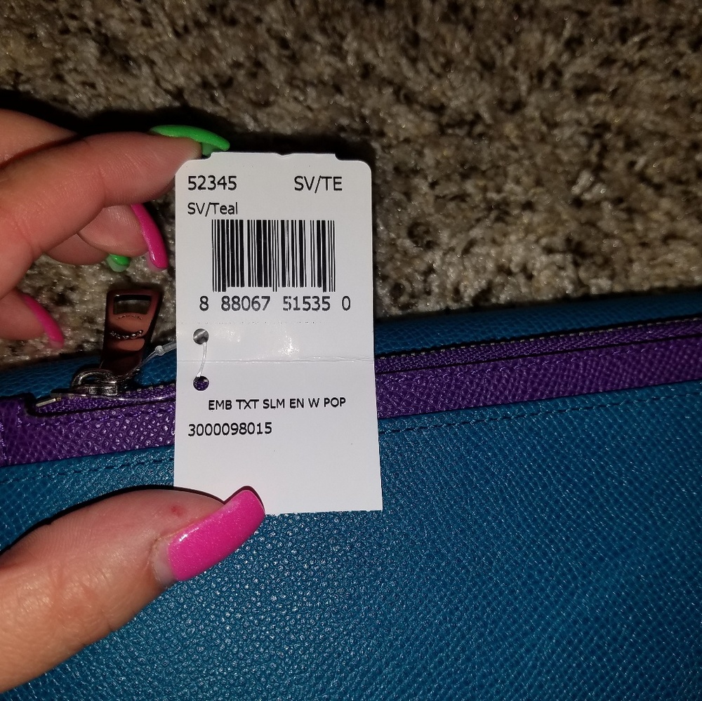 Coach Wallet - Picture 7 of 7